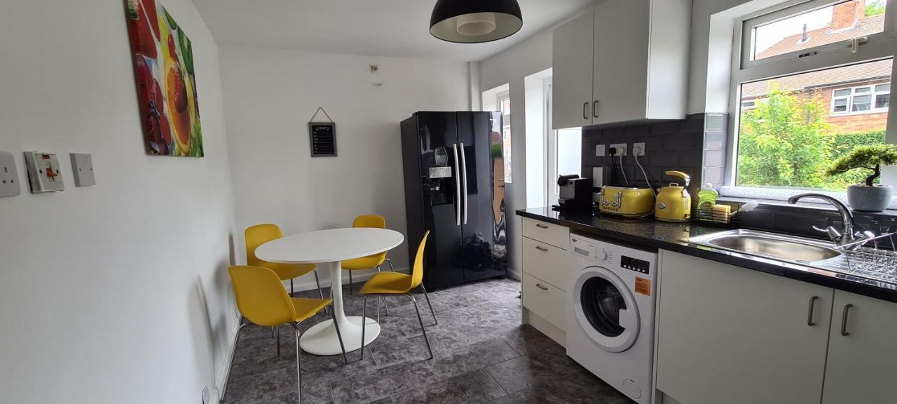 Cosy 3-Bedroom House In Aspley Nottingham Esterno foto
